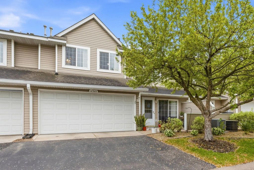 12343 Zealand Avenue N, Champlin