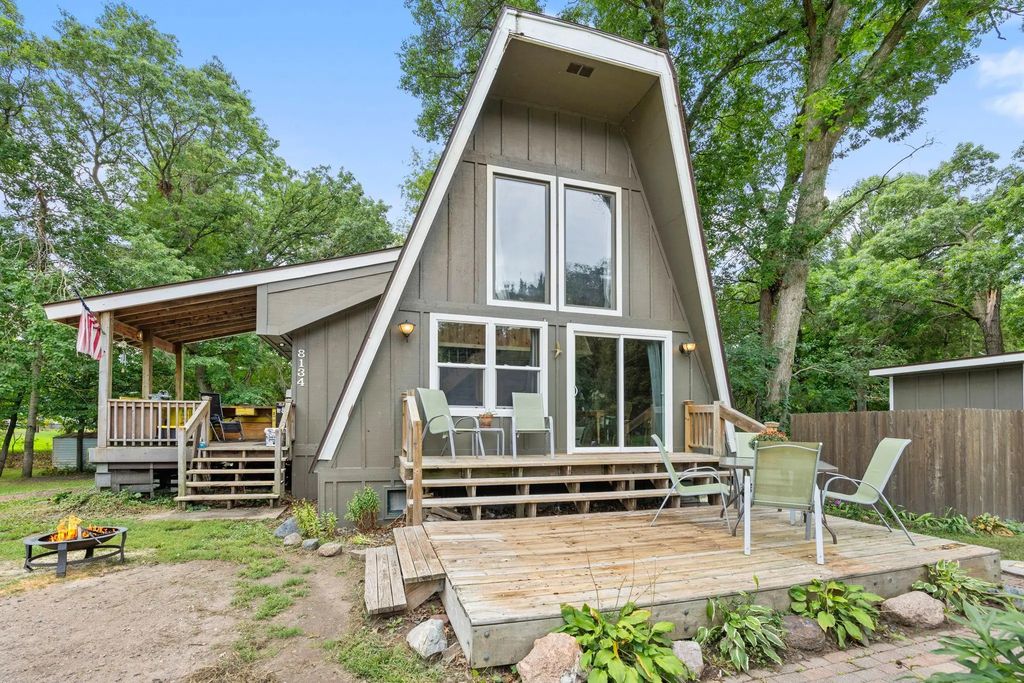8134 243rd Avenue Ne, Stacy