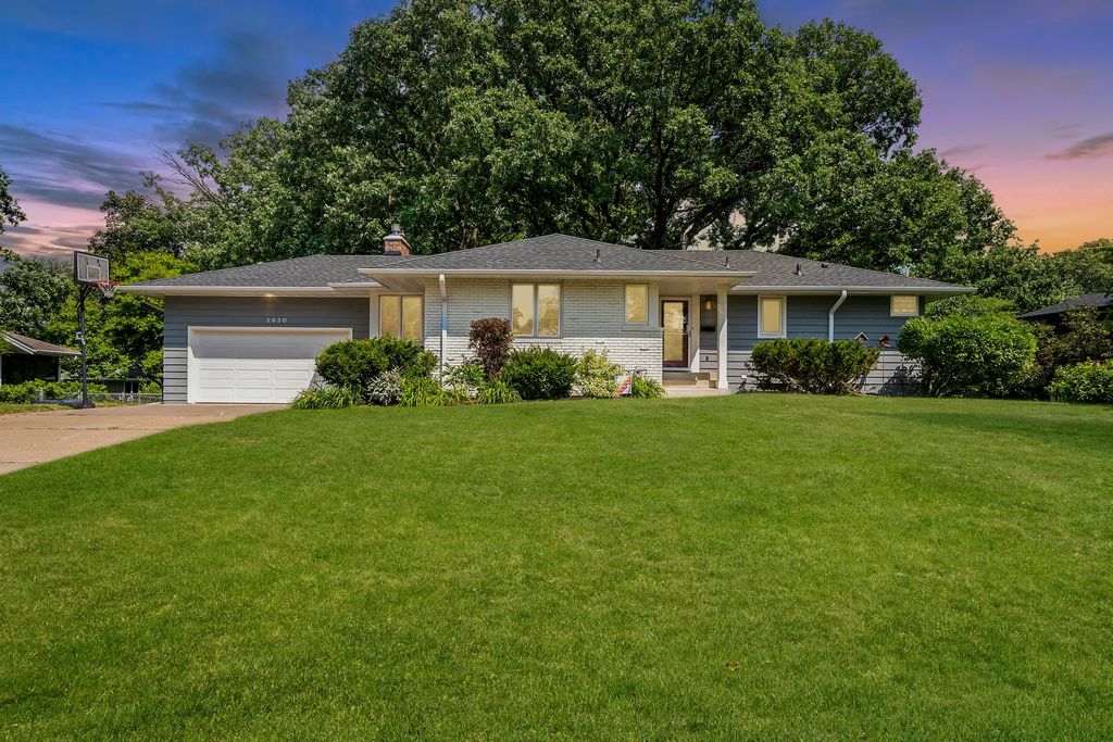 2630 Major Avenue N, Golden Valley