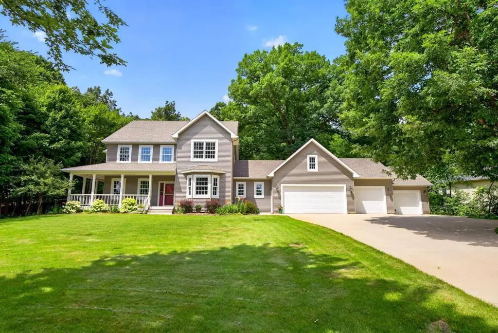 6907 Bluff Lane Nw, Rochester