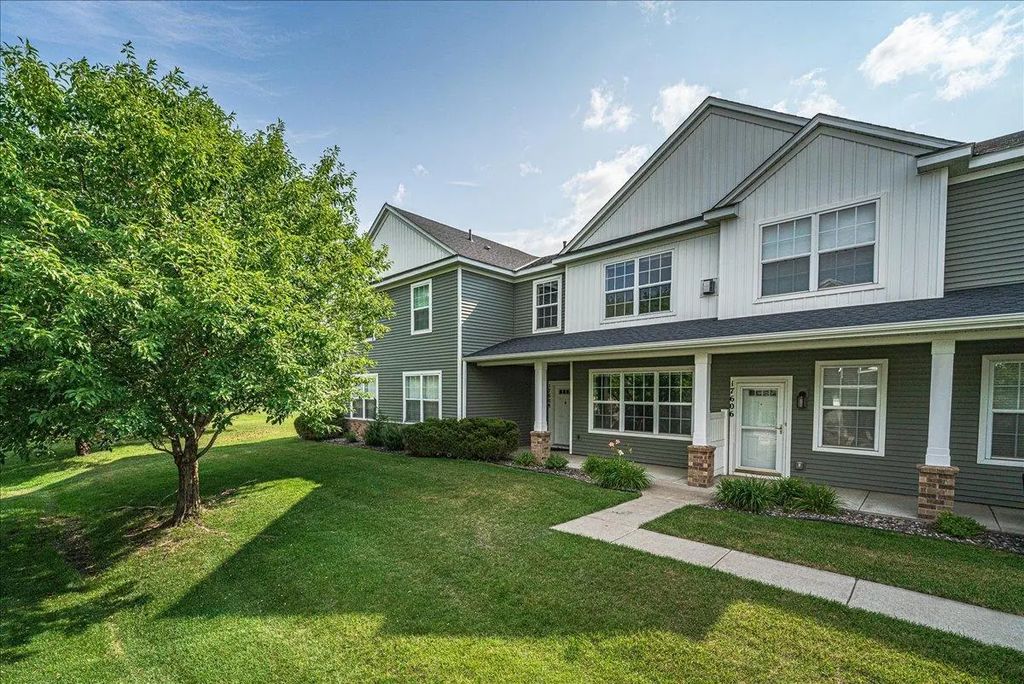 17608 68th Place N, Maple Grove