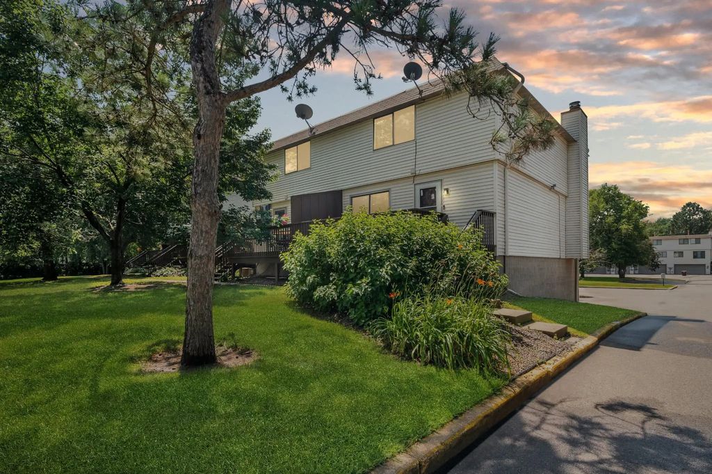 7501 62nd Court N, Brooklyn Park