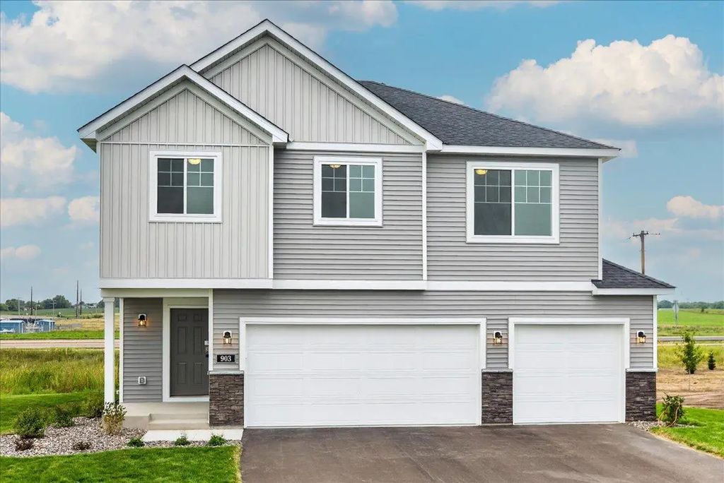 903 Misty Meadow Boulevard, Buffalo
