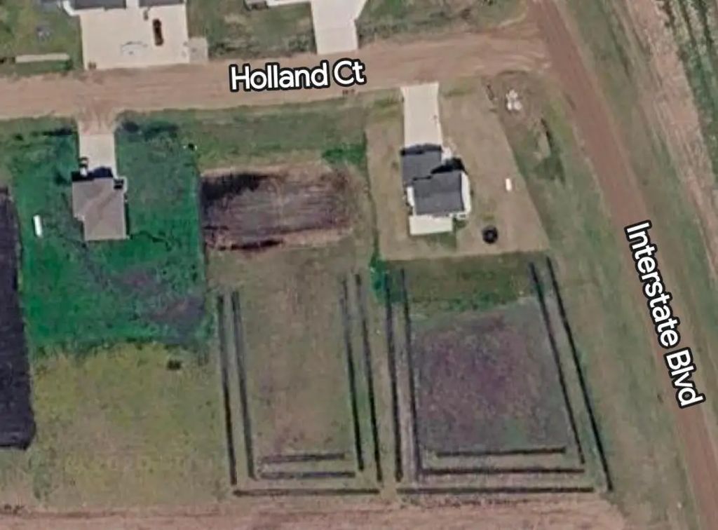 107 Holland Court, Harwood