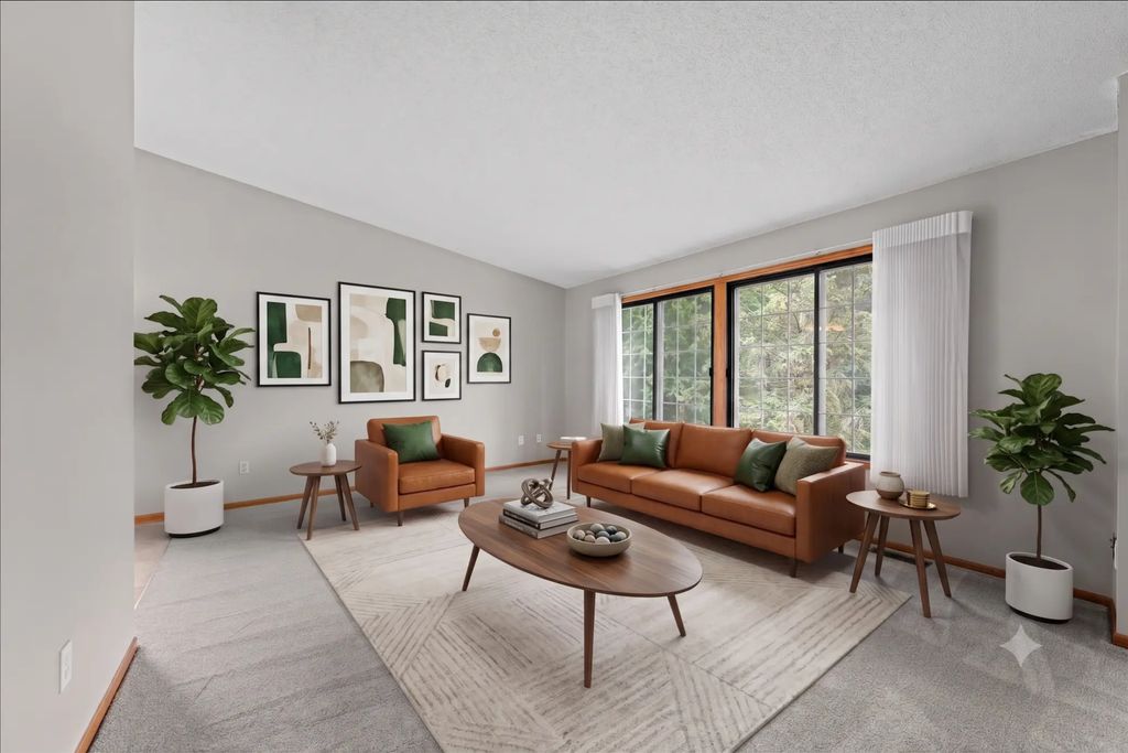 7647 Afton Court, Woodbury