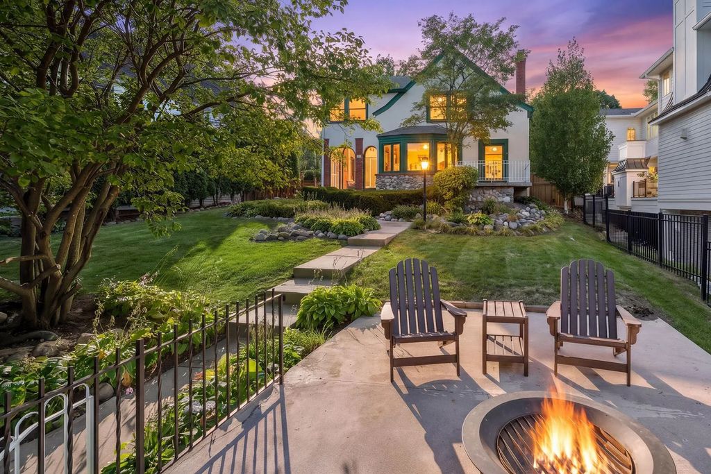 4120 Queen Avenue S, Minneapolis