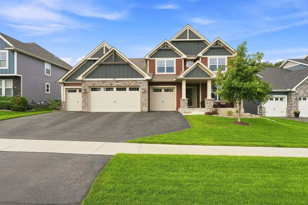 1725 131st Court W, Rosemount