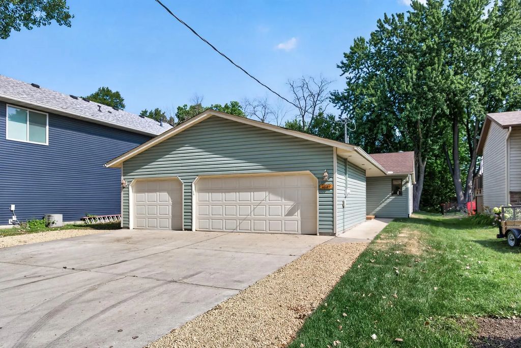 1819 9th Avenue Se, Forest Lake