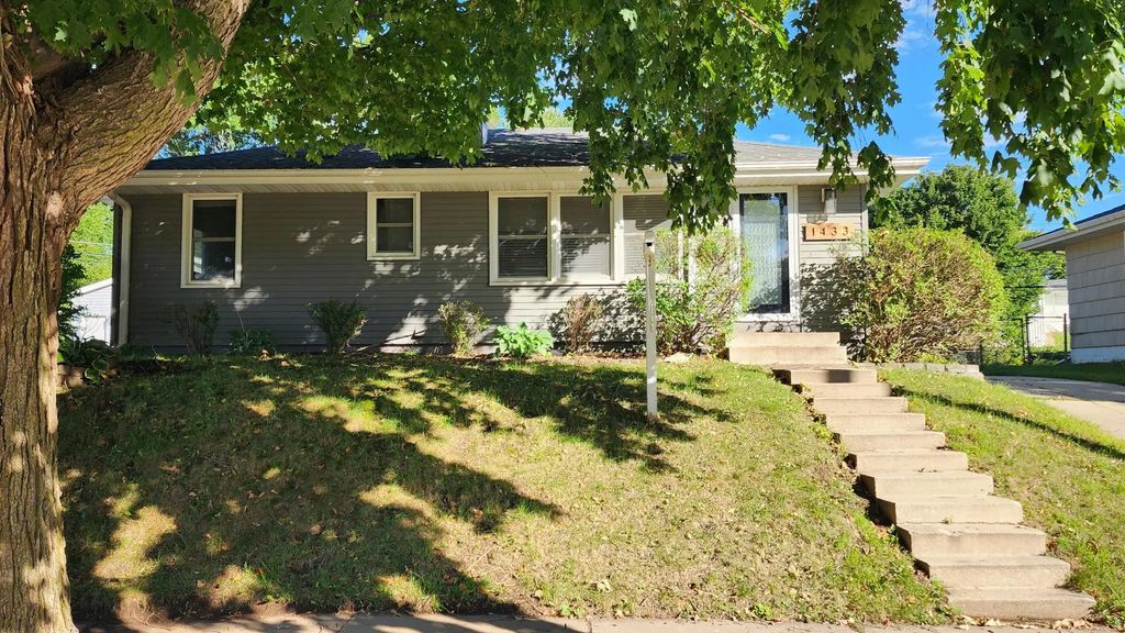 1433 Cascade Street Nw, Rochester