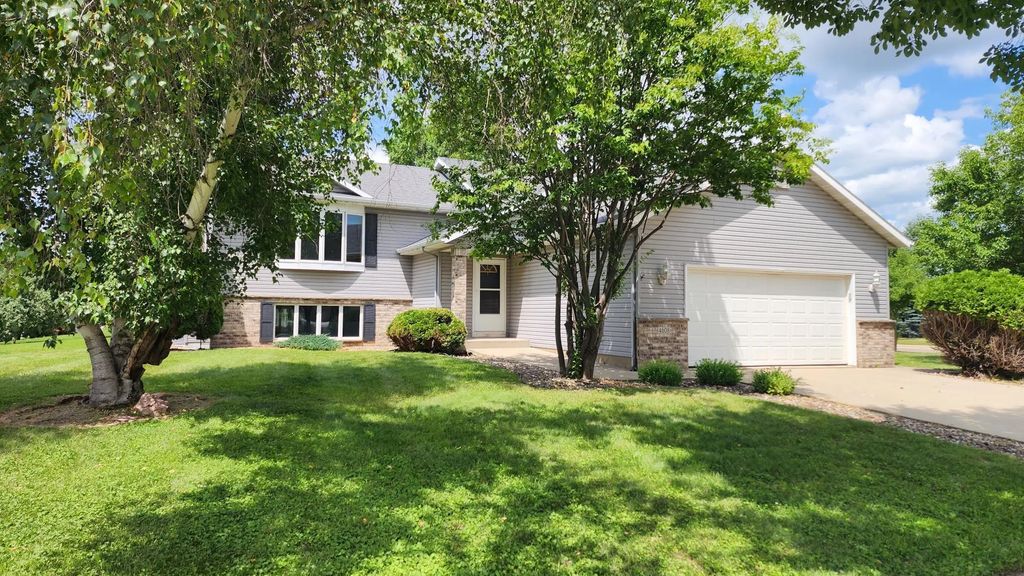 4608 Canterbury Court Nw, Rochester