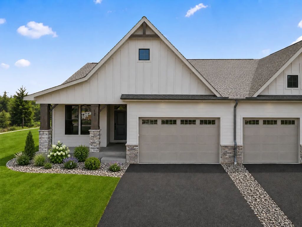 31 Palomino Court, Hudson