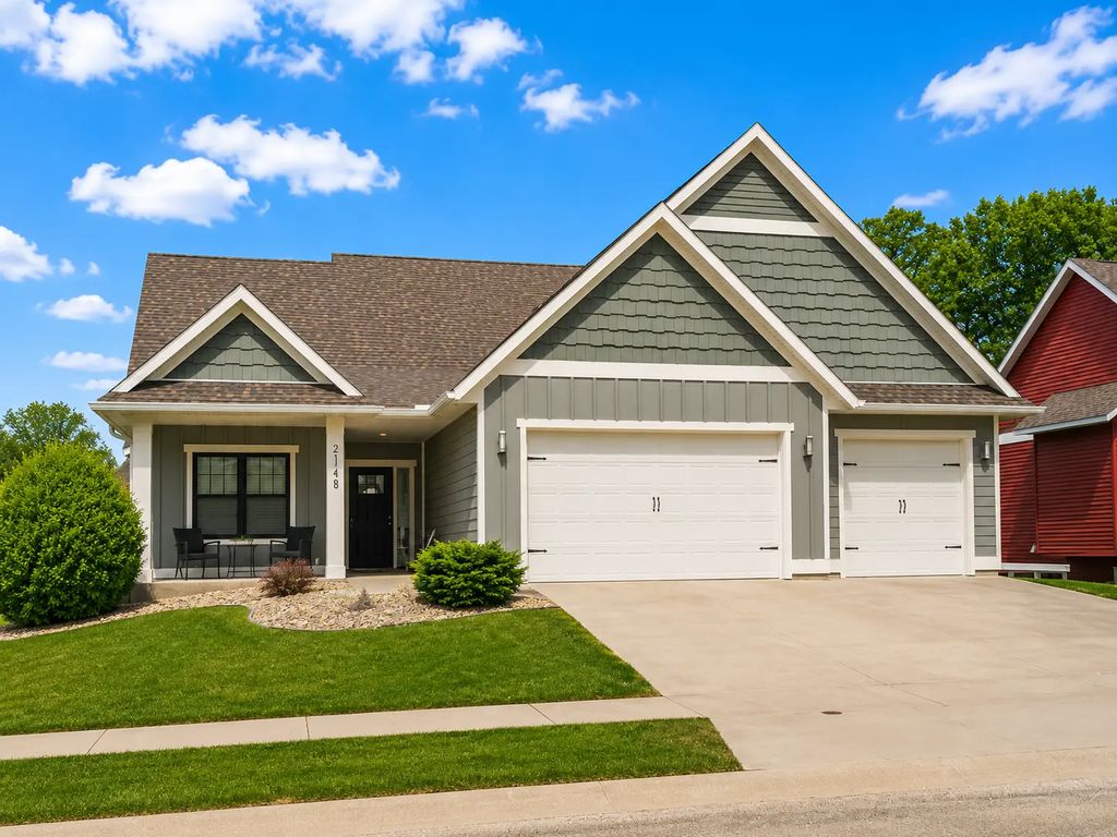 2745 Tee Time Road Se, Rochester