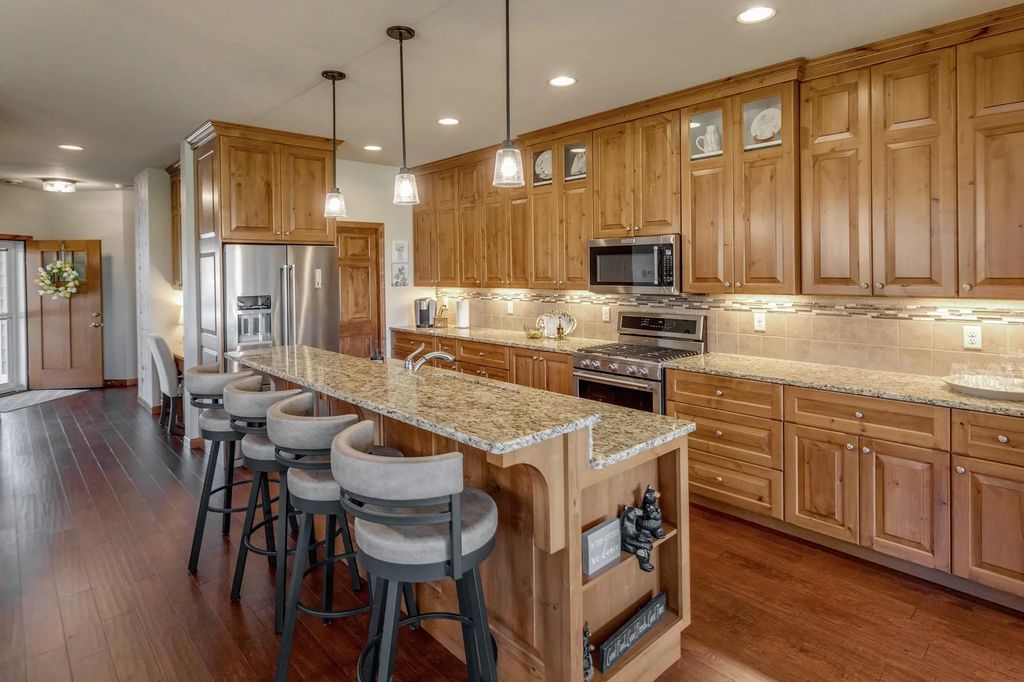 7204 Fairway Lane, Breezy Point