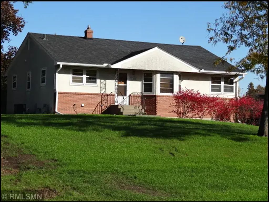 2208 Wentworth Avenue, South Saint Paul
