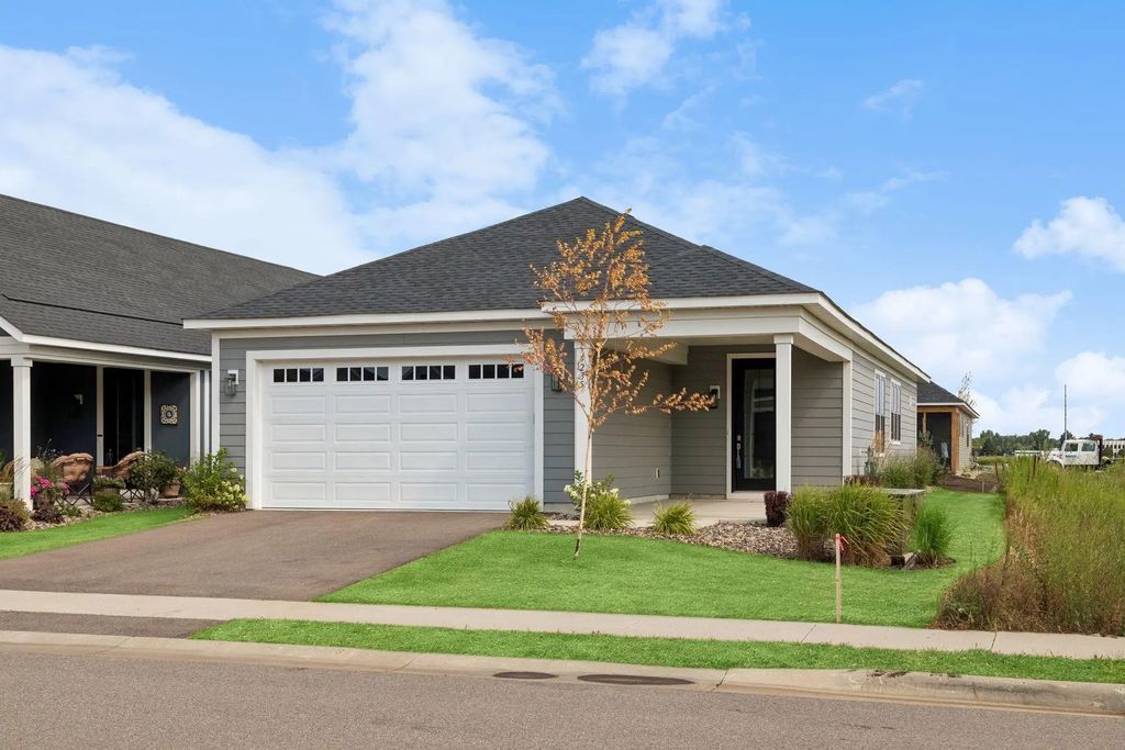 5235 217th Street W, Farmington