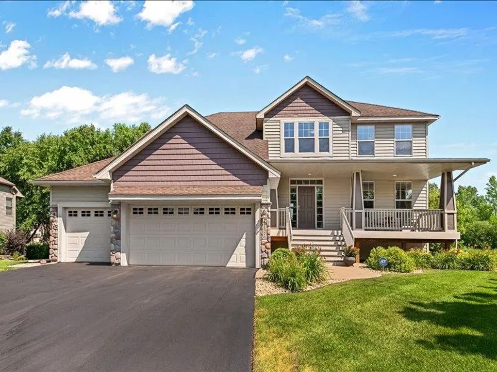 1576 Stoneybrook Drive, Lino Lakes