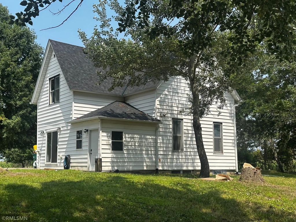 12737 375th Street, North Branch