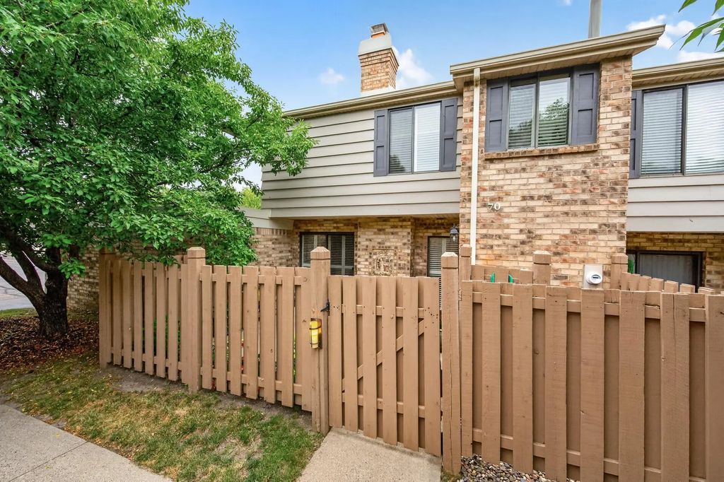 3680 Independence Avenue S 70, Saint Louis Park