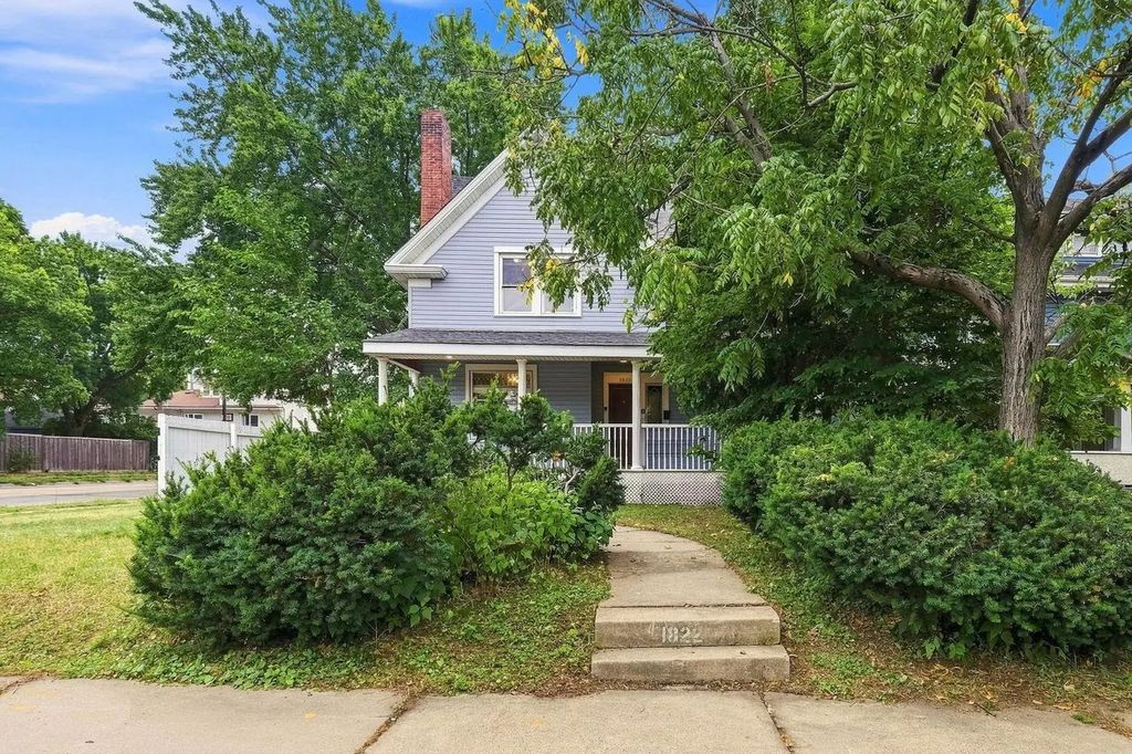 1822 Iglehart Avenue, Saint Paul