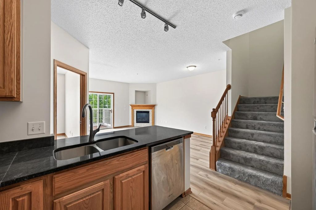 6581 Olive Lane N, Maple Grove