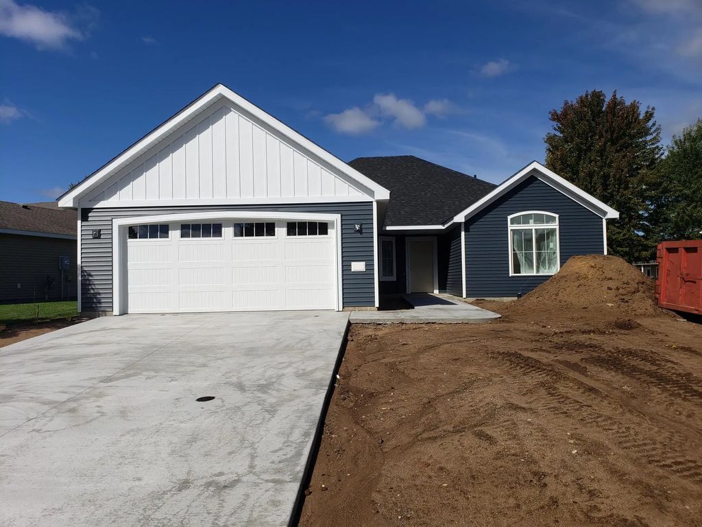 109 Weeping Willow Circle, Waite Park