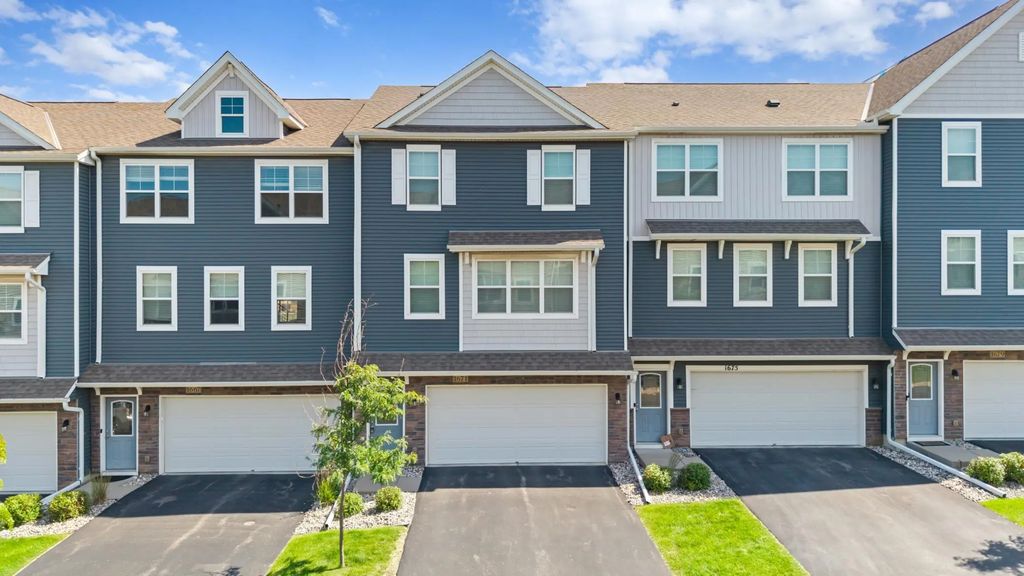 1671 Windigo Lane, Shakopee