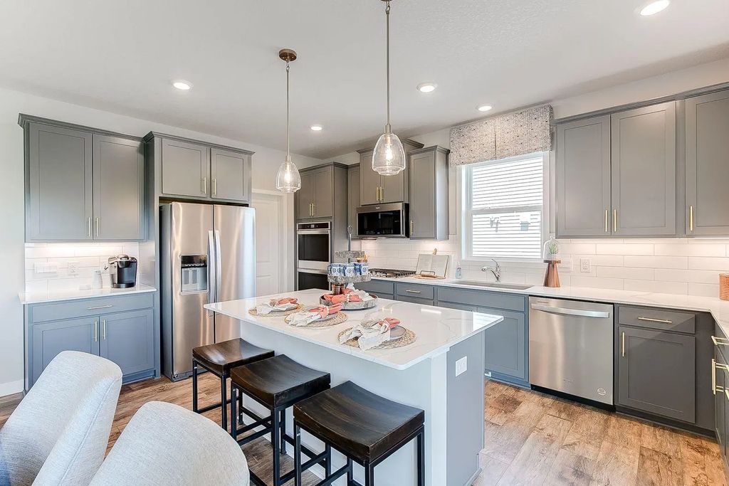 916 Foxglove Terrace, Waconia