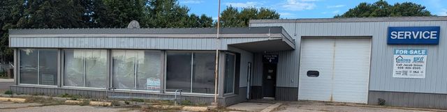 206 Nw Highway Avenue N, Blooming Prairie