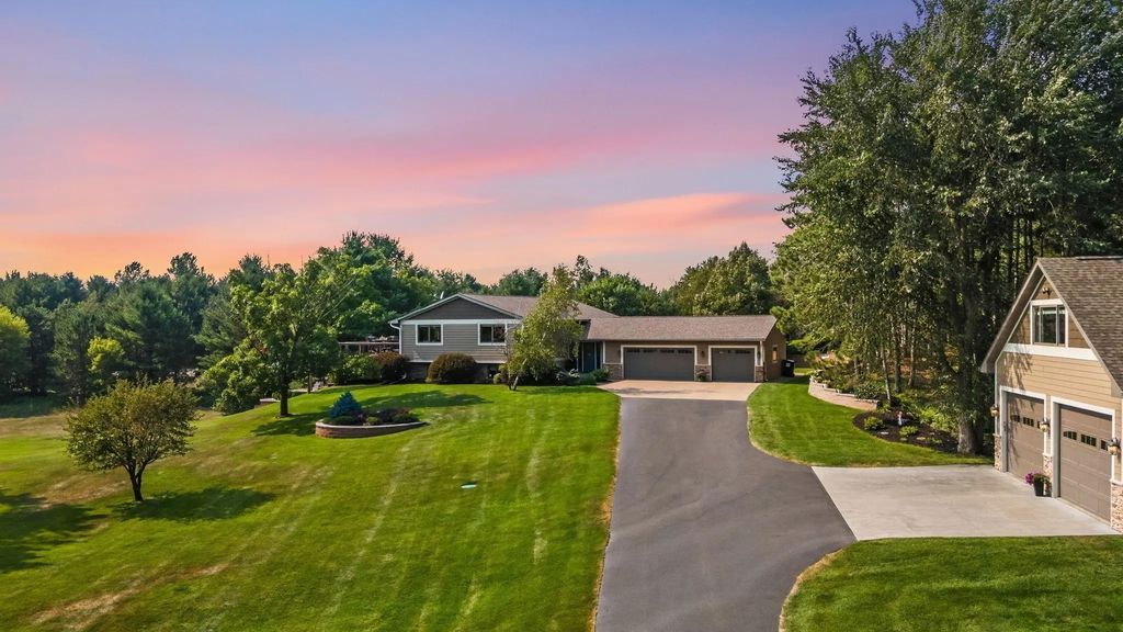 746 Packer Drive, Hudson