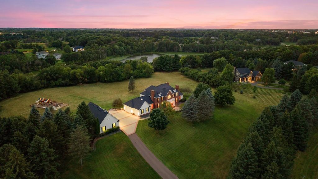 4650 Neal Avenue N, Stillwater