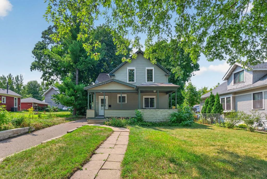 663 Smith Avenue S, Saint Paul