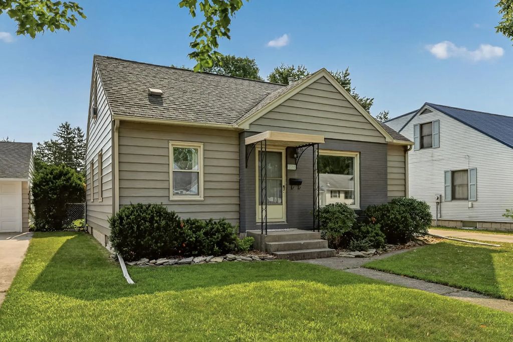 724 14th Avenue Ne, Rochester