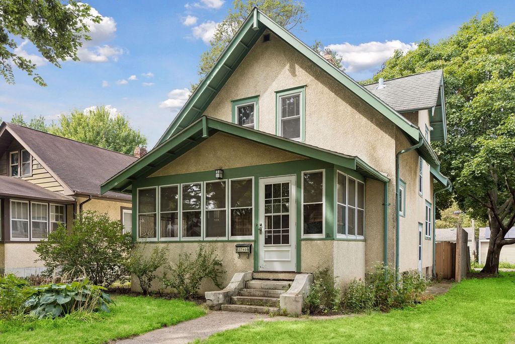 2740 41st Avenue S, Minneapolis