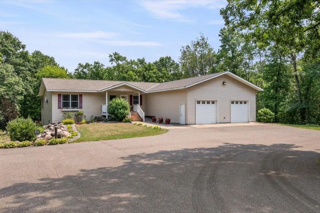 13682 Oak Hollow Road, Brainerd
