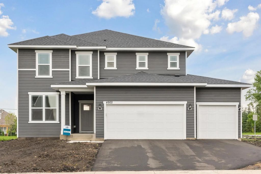 15016 Ashtown Lane, Rosemount