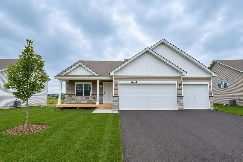 17468 Dulles Lane, Lakeville