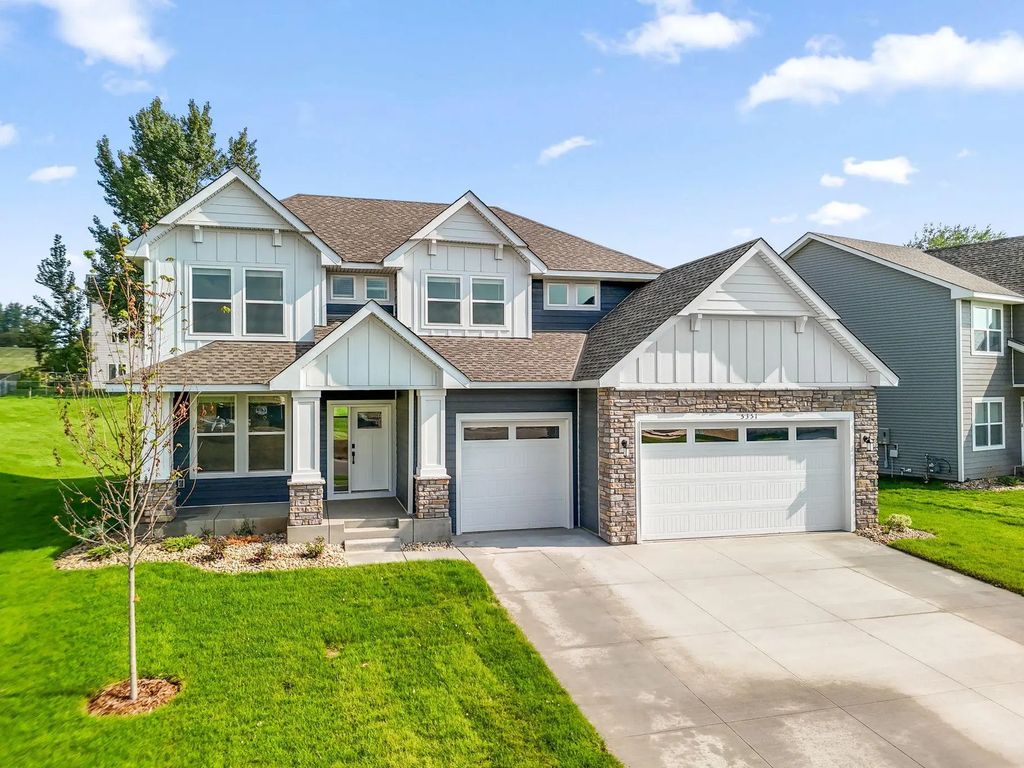 5351 Queens Drive Nw, Rochester