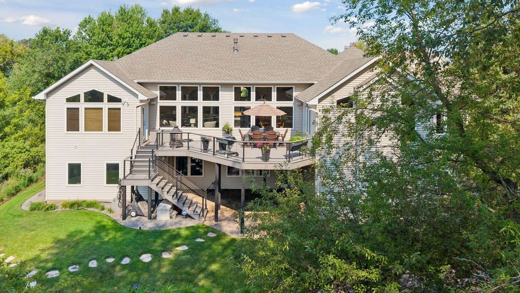 1360 Grace Drive, Eagan