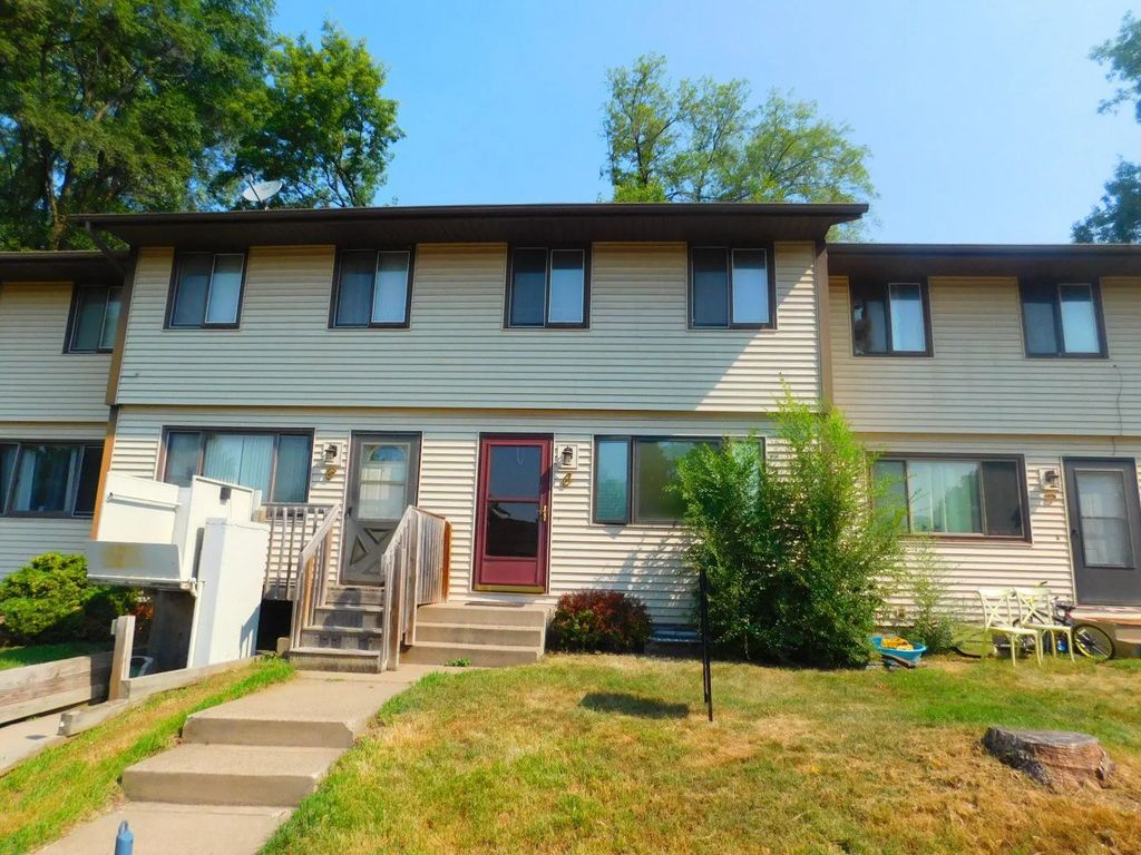 1477 Arkwright Street C, Saint Paul