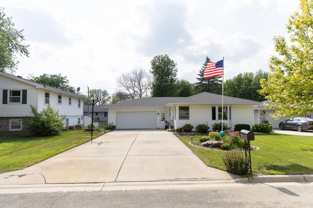 1412 Penn Avenue, Albert Lea