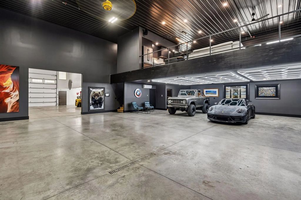 3500 Arrowhead Drive 7 & 8, Medina