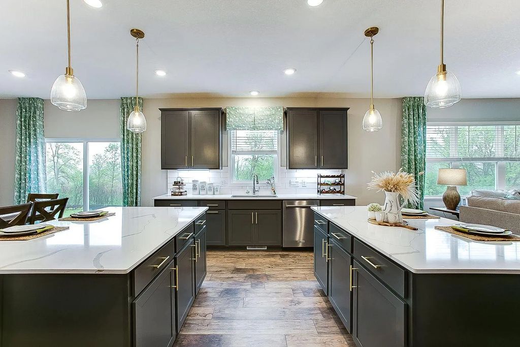 3792 Brookside Drive, Chaska