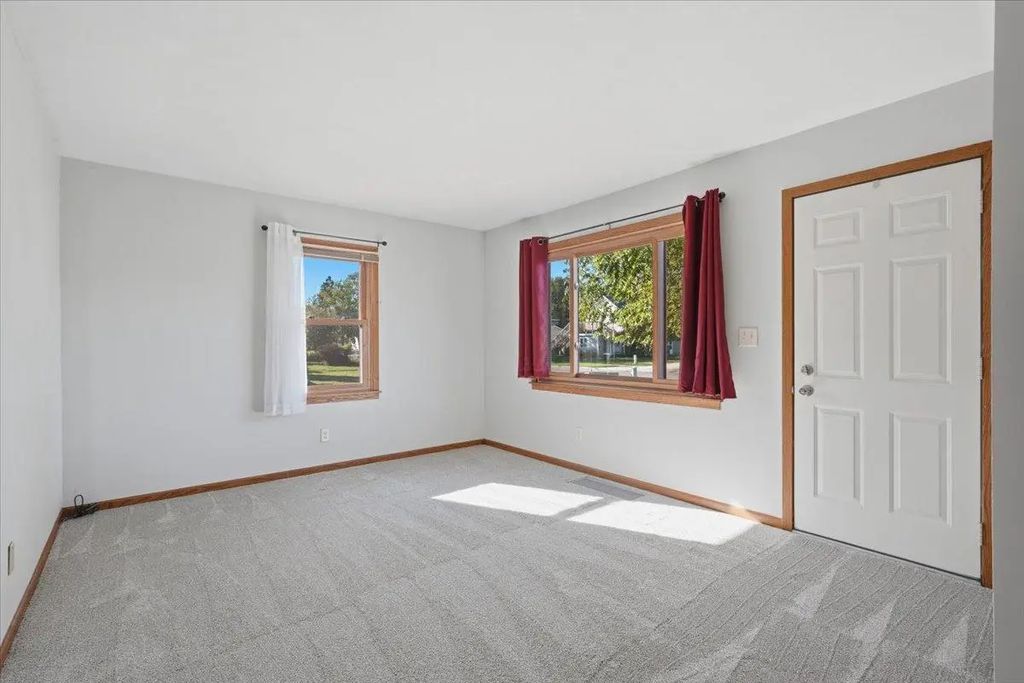 124 W 6th Street, New Richmond