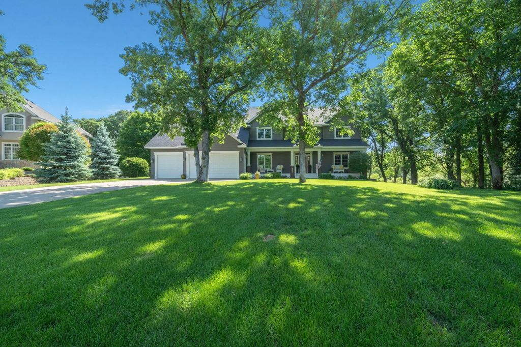 2089 Whispering Oaks Drive Ne, Alexandria