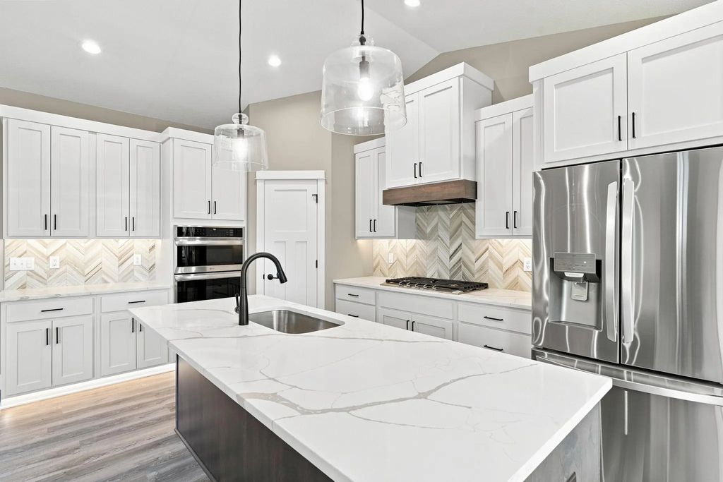 329 138th Avenue, St Joseph Twp