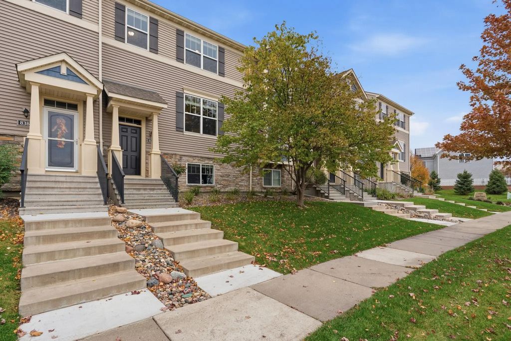 8385 Norwood Lane N, Maple Grove