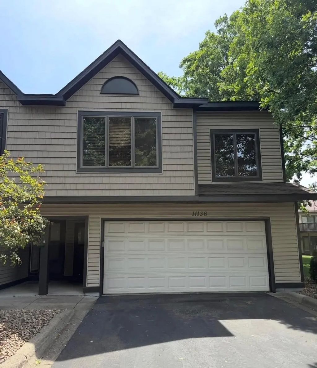 11136 Cottonwood Street Nw, Coon Rapids