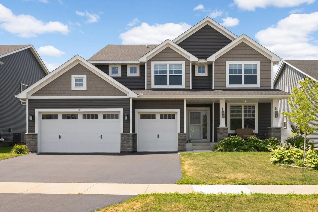 870 Spancil Hill Drive, Woodbury