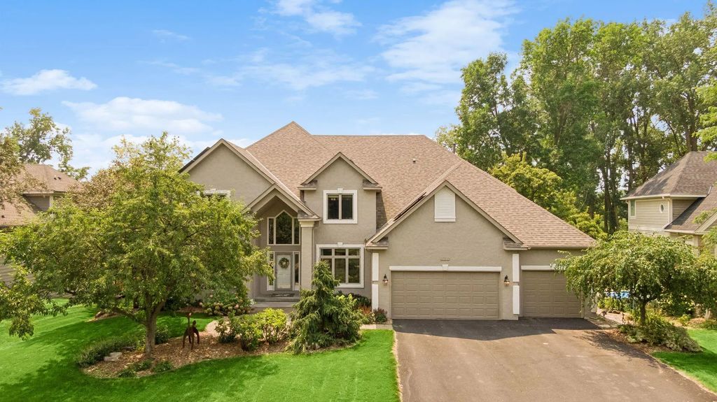 27035 Noble Road, Excelsior