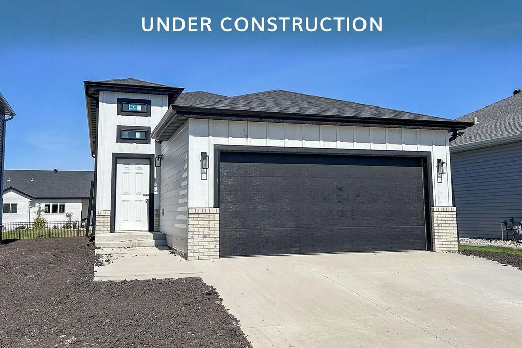 7895 Cottonwood Boulevard, Horace
